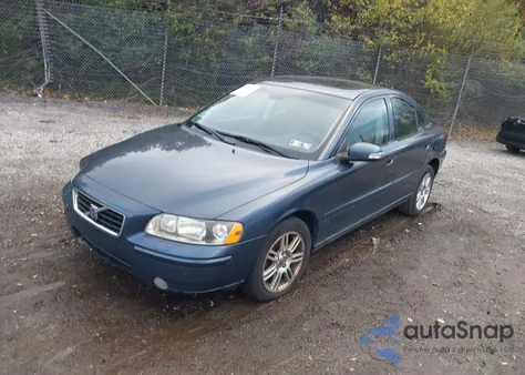 2007 Volvo S60 2.5T z USA, uszkodzony, nr VIN YV1RH592272632511